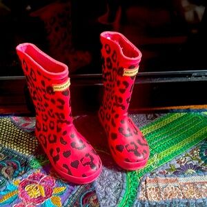 Girls Hunter hot pink cheetah size 11